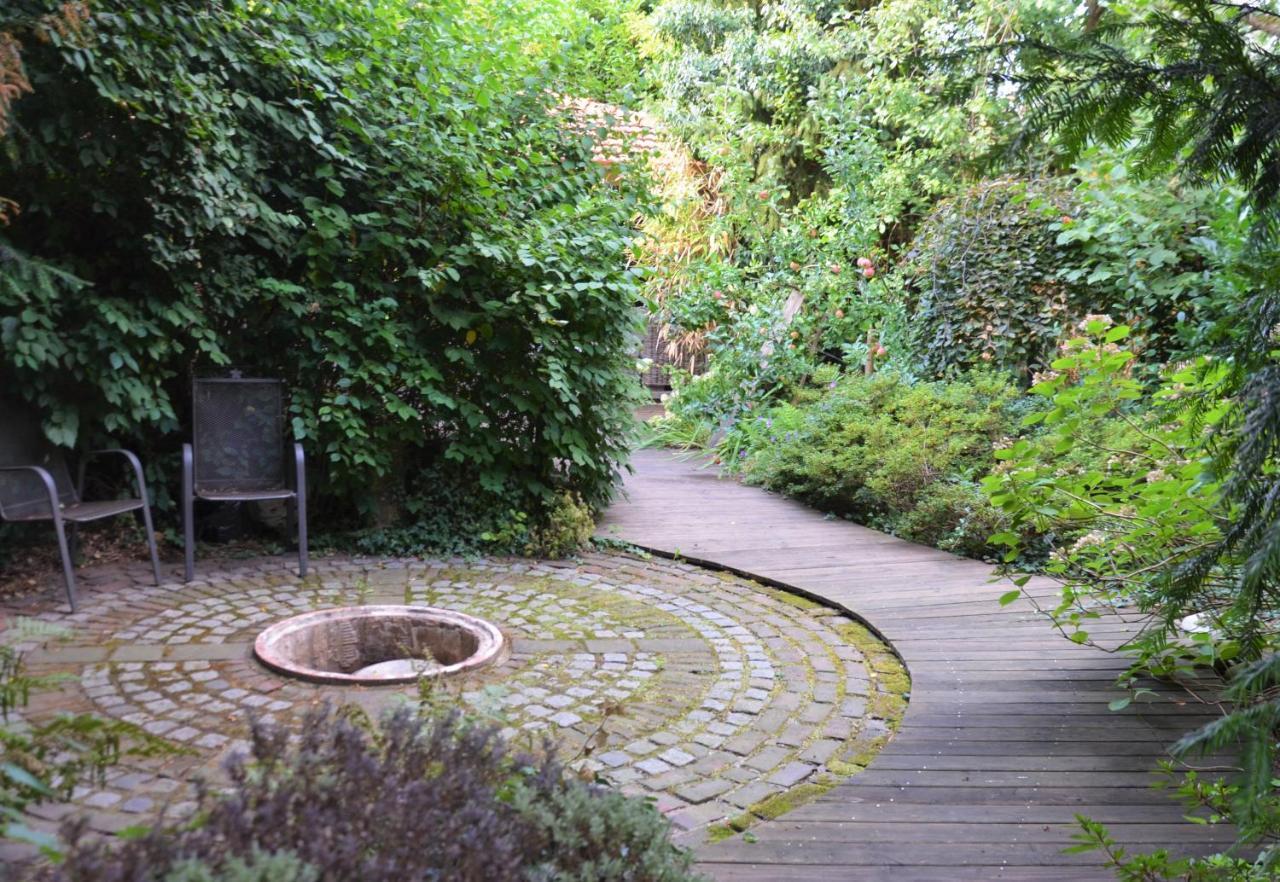 Gaestezimmer Mit Garten In Fischeln Krefeld Exteriér fotografie